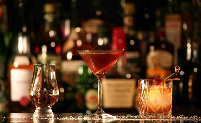 Rum_Manhattan_Tequila_Old_Fashioned.jpg