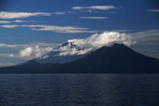Ulawun-Papua-New-Guinea-Richard-Arculus-Flickr.jpg