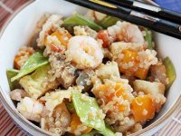 05-quinoa-recipes-shrimp-stirfry-fsl.jpg