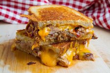 BBQ-Pulled-Pork-Grilled-Cheese1.jpg