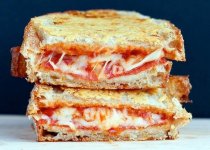 Parmesan-Crusted-Pepperoni-Grilled-Cheese.jpg